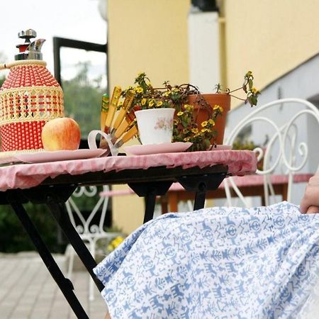 Hostel Roddaren Strömstad エクステリア 写真
